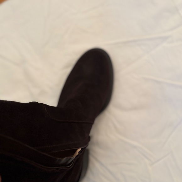 Boots - Picture 8 of 8